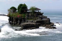 pura-tanah-lot